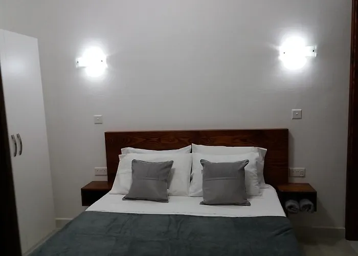 Beachfront Deluxe Apartment